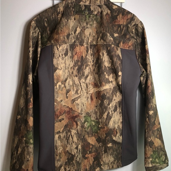 Browning For Women A-Tacs Camo and Grey Hunting Jacket Size Medium - Picture 8 of 16